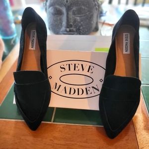 Steve Madden "Carver" Black Suede Loafer, Size 9.5